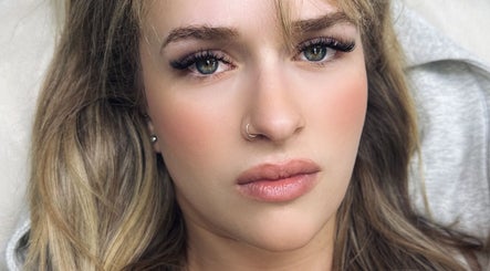 Elegant makeup look showcased at 92 Lakeshore Road East, Mississauga, Ontario, CA.