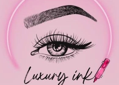 Artistic eye makeup design featuring Luxury Ink logo, located in Willemstad, CW for beauty enthusiasts.