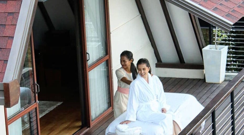 Massage therapy on a balcony at Bots Massage Mobile in Cape Town, Western Cape, ZA. Serenity and relaxation.