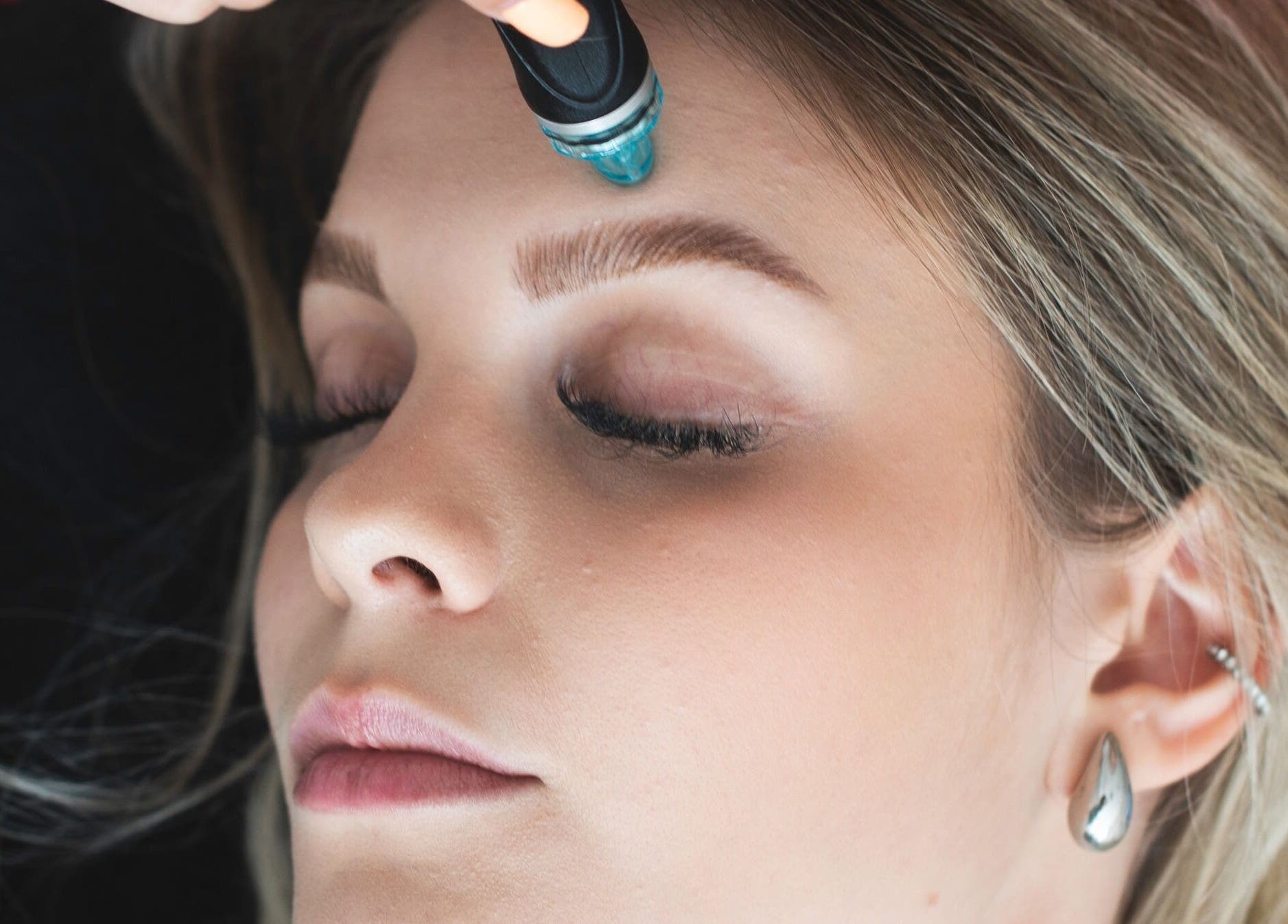 Hydrofacial péče o pleť v kalē clinic, Trnavský Kraj, Trnavský Kraj, SK.