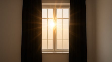 Sunlight pouring through window at Luxury Nail Lounge Waldorf, enhancing tranquility in Waldorf, Maryland, US.