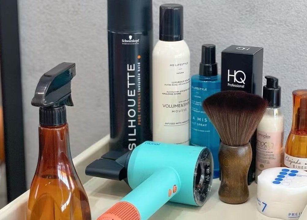 BF Colour Hair Studio的美发产品展示，位于墨尔本，维多利亚，澳大利亚。