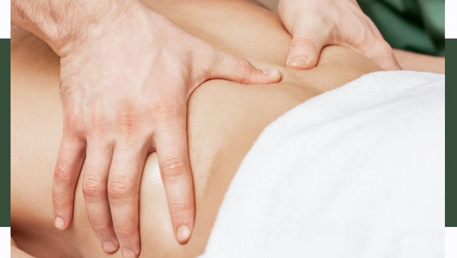 Therapeutic massage at Great Life Oriental Therapy Massage & Foot Reflexology—Pain Relief in Macomb, Michigan, US.