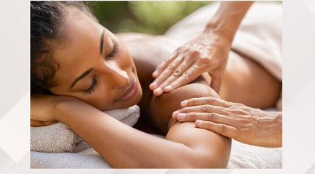 Relaxing massage at Great Life Oriental Therapy Massage & Foot Reflexology—Pain Relief, Macomb, Michigan, US.