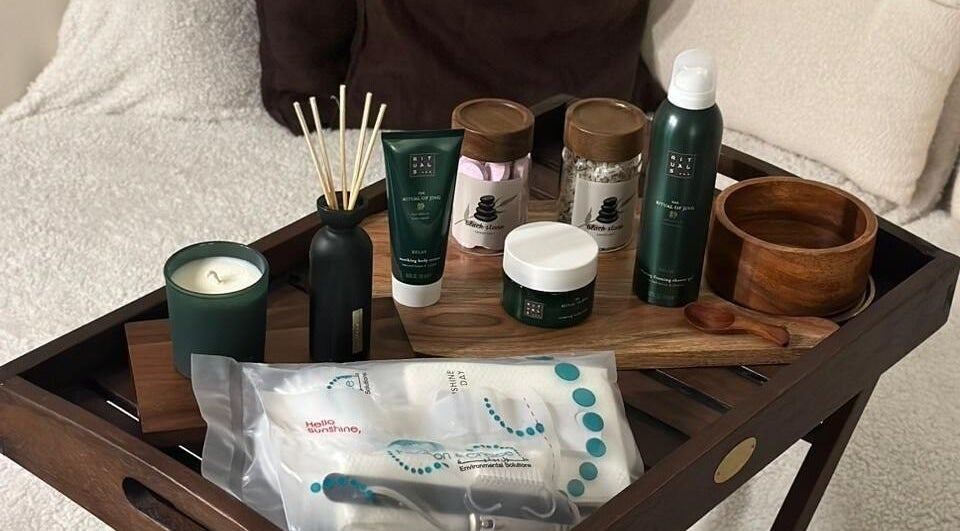 منتجات عناية في Black Stone Spa - Riyadh، الرياض، تقدم تجربة استرخاء مثالية.