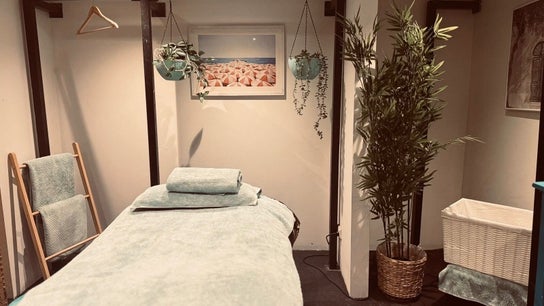 Losca,Foot & Body Massage