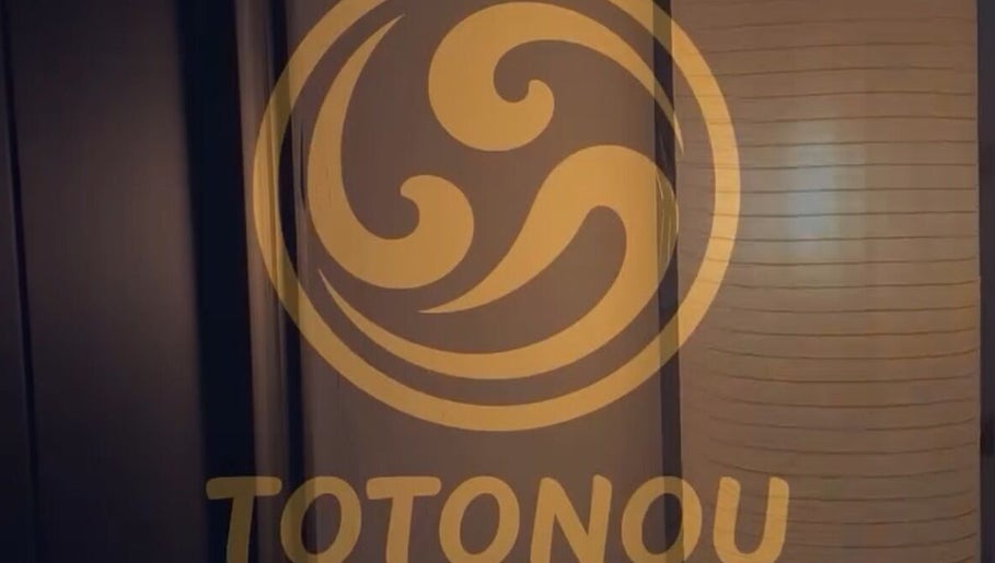 Totonou imej 1