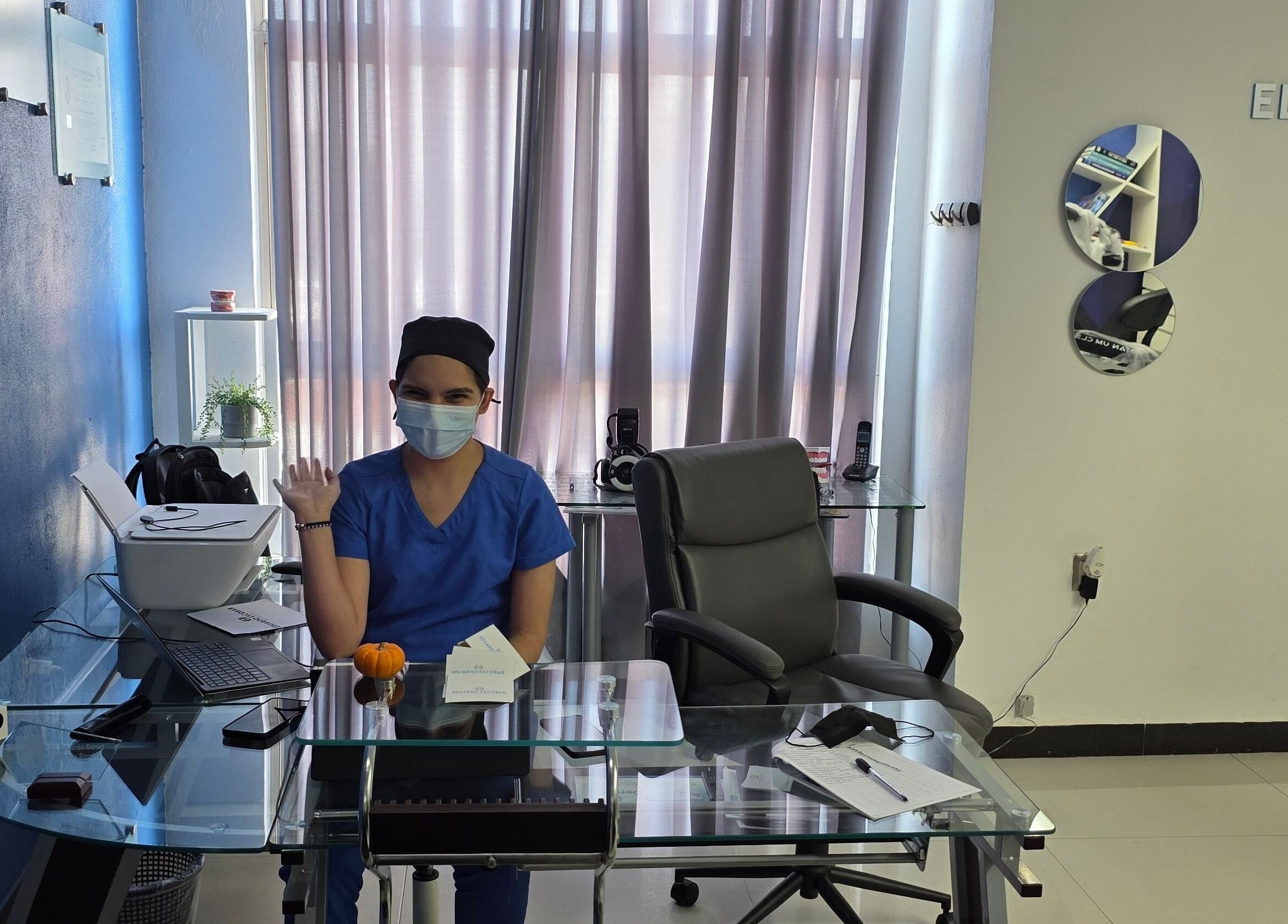 Consultorio de EDUARDO ESCOBAR ORTODONCIA en Los Reyes De Salgado, Michoacán, MX.