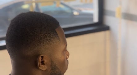 Close-up of a fresh fade haircut at Cutzbycunha in São Domingos De Rana, Lisboa, PT.