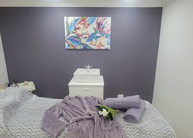 Relaxing spa treatment room at FIZZ... Hair, Nail & Beauty Salon in Jeffreys Bay, Eastern Cape, ZA.