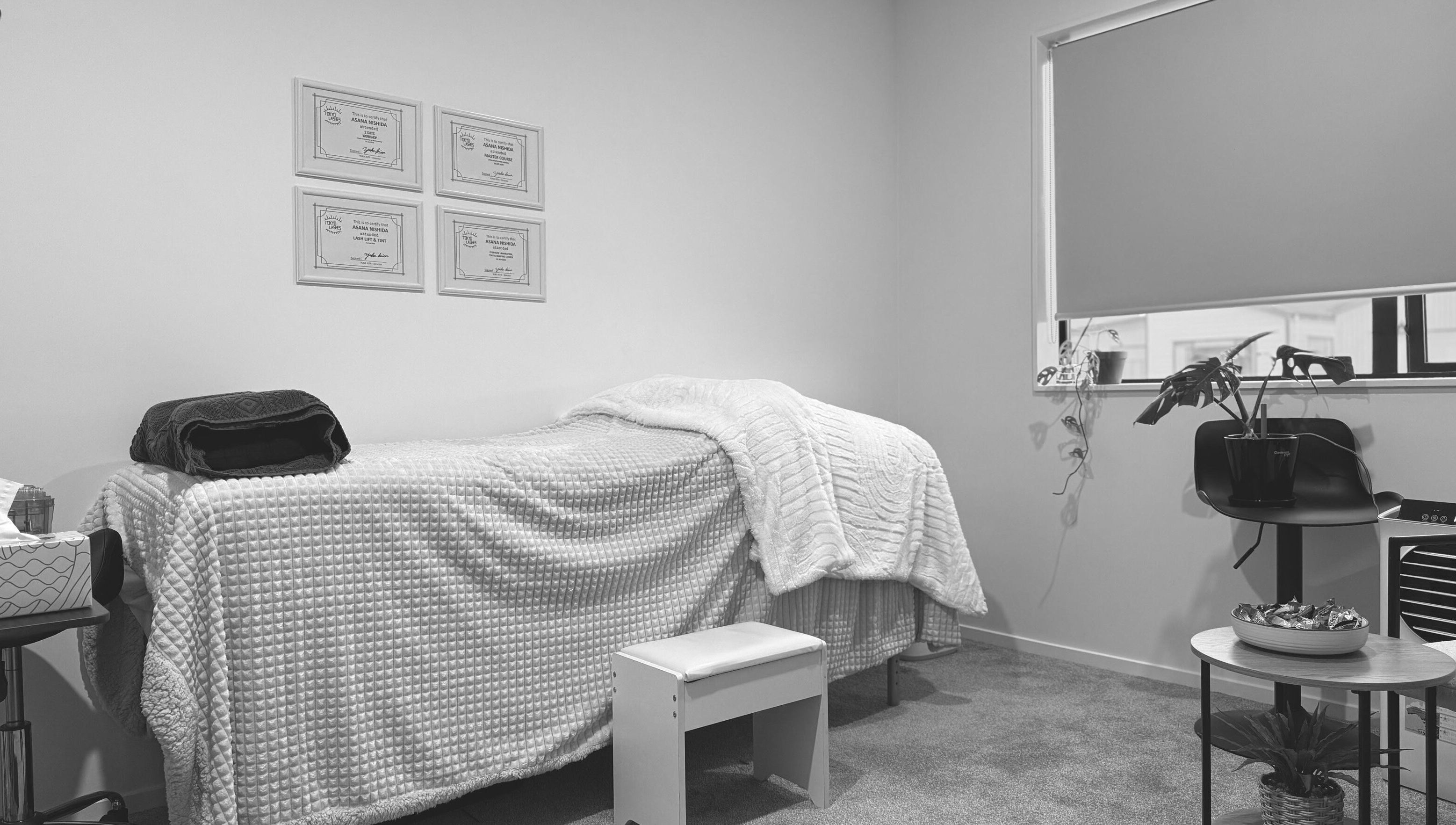 TOKYO LASHES HOBSONVILLEの施術室。Auckland, Auckland, NZで心地よい空間を提供。