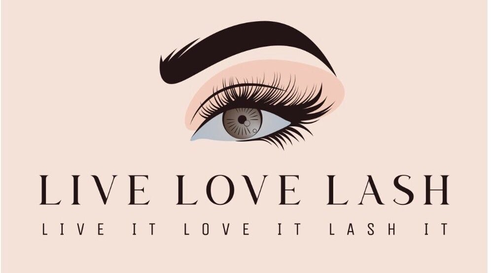 Stylish eye logo for Live Love Lash located in Bicester, England, GB. Premier beauty and wellness venue.