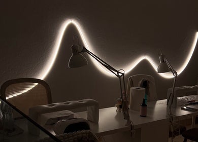 Modern manicure station with glowing LED lights at Cátia Lima Beauty, Montijo, Setúbal, PT.