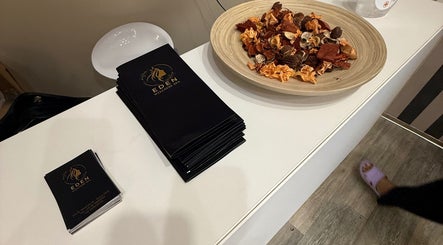 Brochure e decorazioni al Eden Wellness SPA, roma, roma, IT.