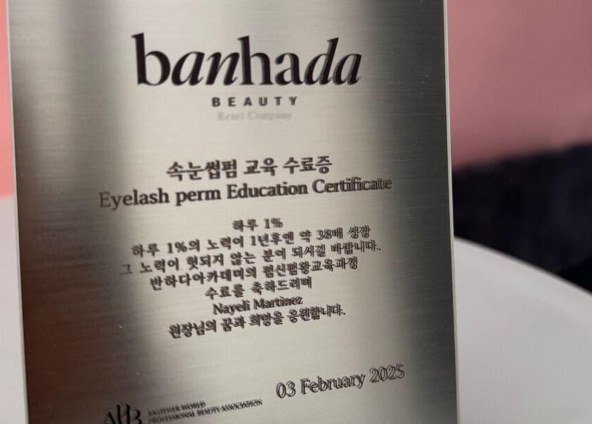 Certificado de educación de permanente de pestañas en Beauty Studio Suc. Lagos, Xalapa-enríquez, Veracruz, MX.