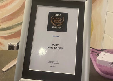 LAnails & beauty in Linlithgow, Scotland, GB, proudly displays its 2024 Best Nail Salon Award.