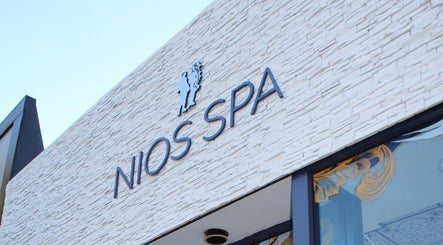 Nios Spa Electrolysis Permanent Hair Removal in Manhattan, exterior view in New York, New York, US.