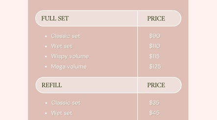 Eyelash extensions pricing chart at SPICE CILS, Carignan, Québec, CA, showcasing full sets and refills.
