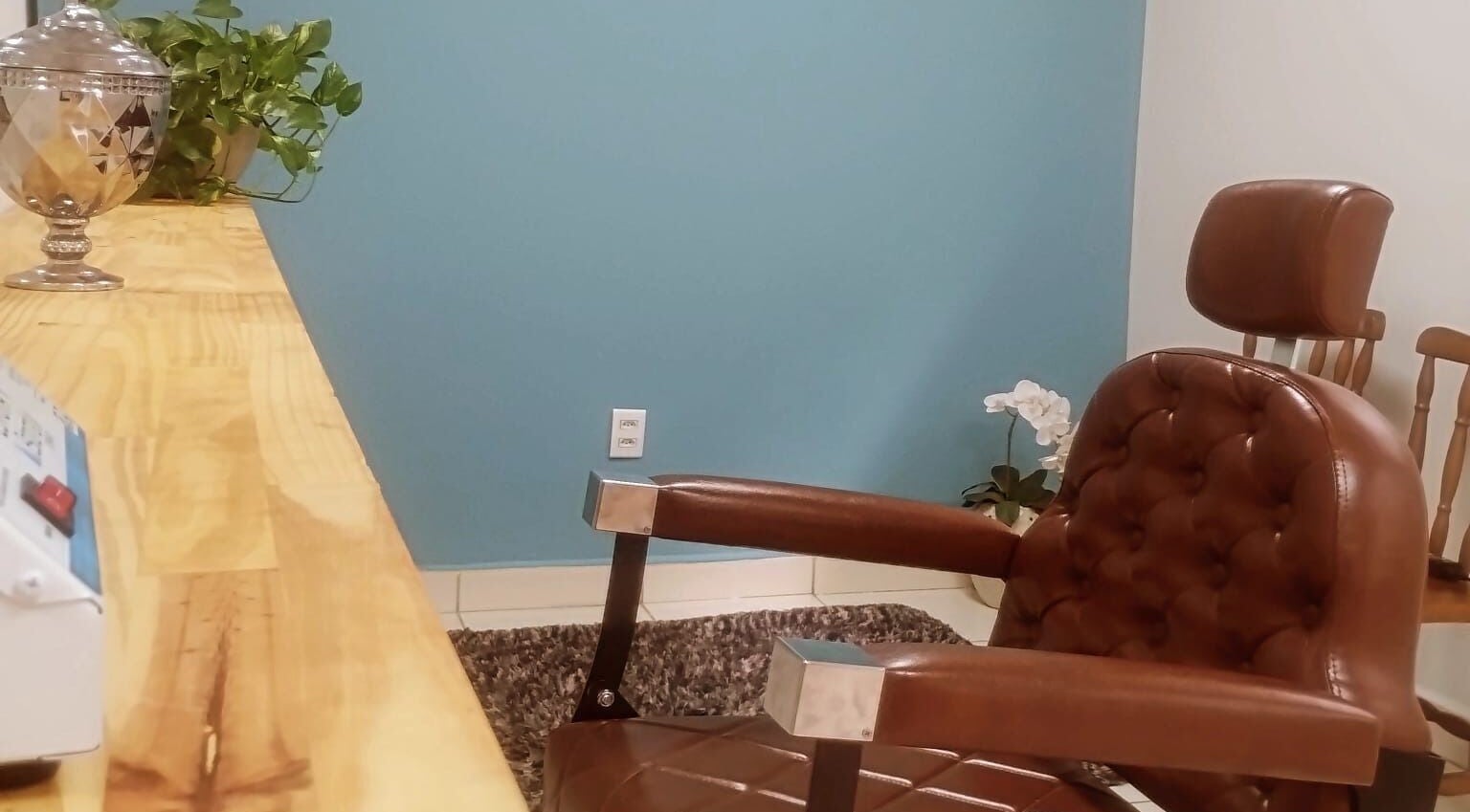 Poltrona luxuosa no BROW MAN – Studio de Sobrancelhas Masculinas em Ribeirão Preto, São Paulo, São Paulo, BR.