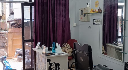 Cozy interior of VSK Beauty Parlour, Puducherry, showcasing a welcoming reception in Puducherry, IN.
