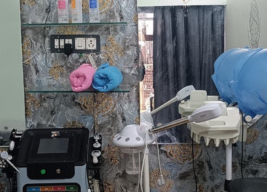 Modern beauty equipment at VSK Beauty Parlour, Puducherry, Puducherry, IN. Features advanced skin care machines.