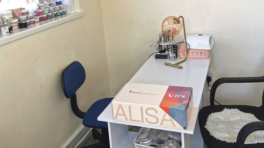 Princess Nails Swansea