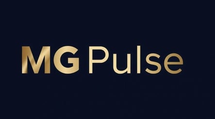 Лого на MG Pulse в златист цвят, разположено в Хасково, Хасково, BG.