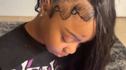Intricate hair styling at IcedbyN, showcasing edge design in Fort Myers, Florida, US.