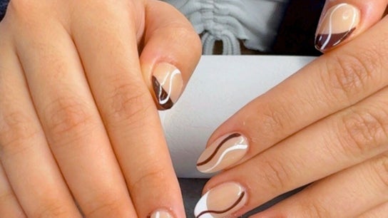Nail by Alin