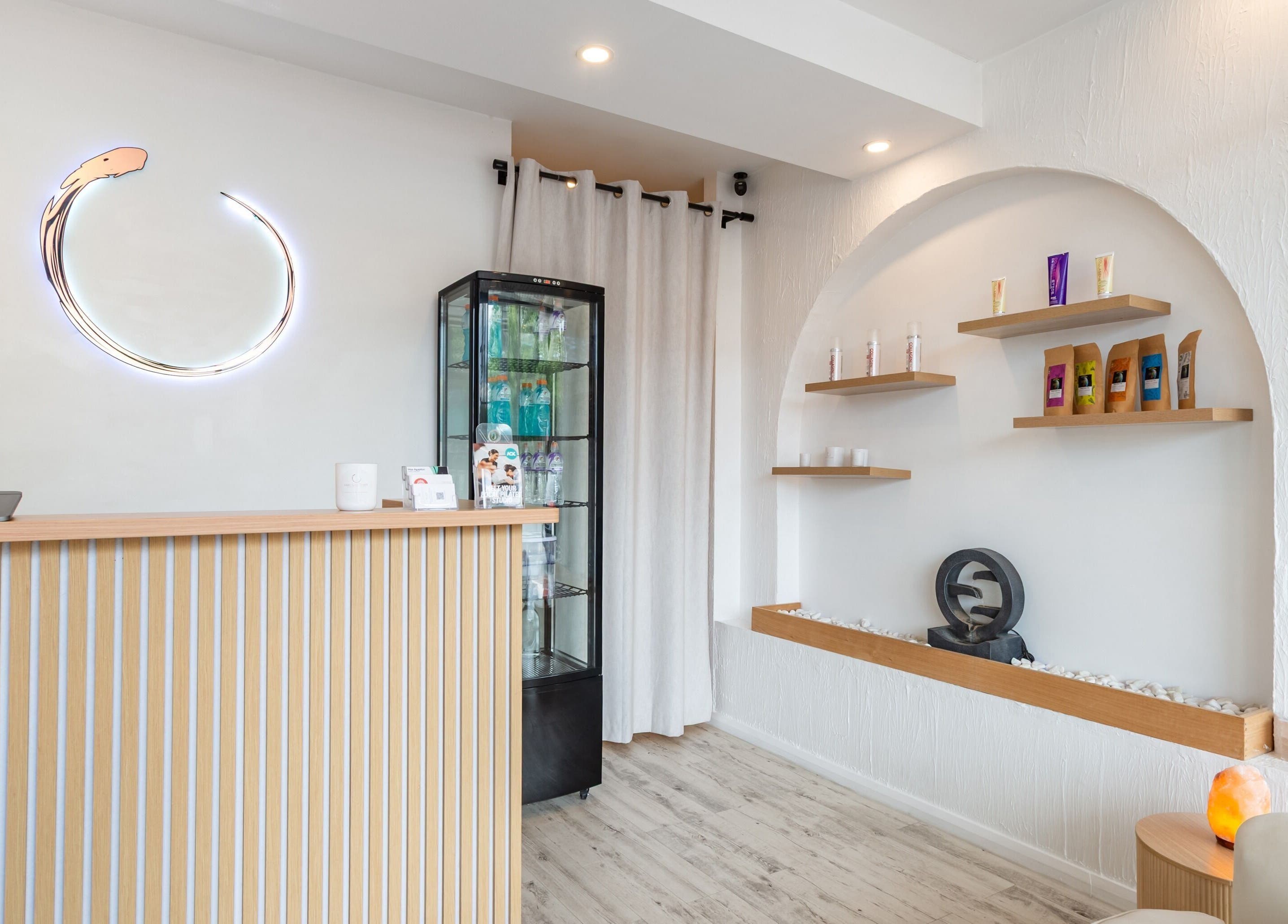 Halo Sanctuary's tranquil reception area in Ramsgate, New South Wales, AU, showcasing minimalist decor.