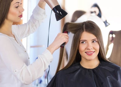 Servicio de peluquería en Studio Rogel - Servicio a Domicilio, Puerto Vallarta, Jalisco, MX.