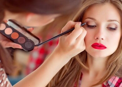 Maquillaje profesional en Studio Rogel - Servicio a Domicilio, Puerto Vallarta, Jalisco, MX.