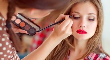 Maquillaje profesional en Studio Rogel - Servicio a Domicilio, Puerto Vallarta, Jalisco, MX.