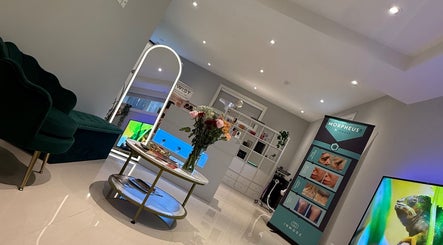 Chic lounge at Serendipity Pro Inc, Richmond Hill, Ontario, CA, featuring modern decor and treatment displays.