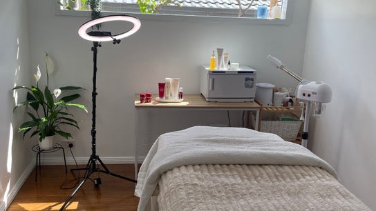 Luminous Skin and Beauty by Maris