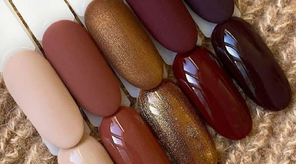 Nuances élégantes de vernis à ongles chez Precious'Pearl, Le Lamentin, Fort-de-France, MQ.