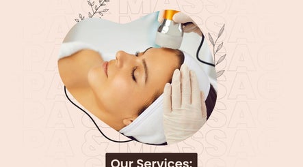 Relaxing facial massage at Aura Thai Spa Goa - Best Spa in Panaji, Porvorim, Penha De Franc, Goa, IN.