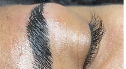 Close-up of expertly groomed eyebrows and lashes at Graceful Glow by C, Paramaribo, Paramaribo, SR.