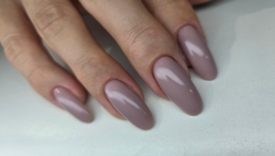 Elegant mauve nails at Nails by Monika, Torremolinos, Malaga, ES.