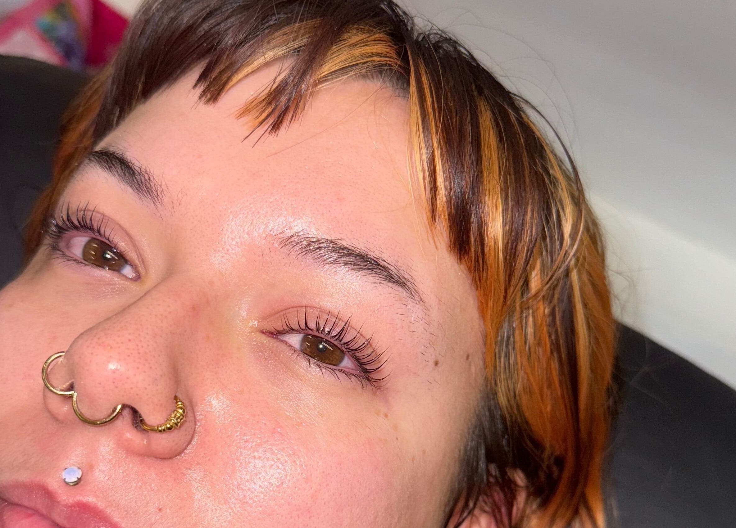 Close-up of lash extensions at Beauty by Taylor, Halfway, England, GB, showcasing expert craftsmanship.