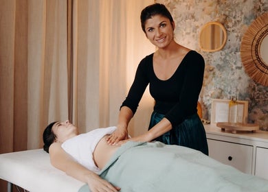 Massage relaxant à Wanessa Souissi, Bègles, Nouvelle-aquitaine, FR, pour une détente optimale.