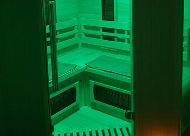 Sauna éclairé vert au Thara thaï Institut/Maison Lan Xang, Chartres, Centre-val De Loire, FR.
