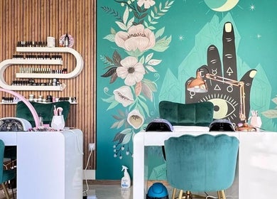 Kazachok nail salon in Sofia City Province, BG with artistic floral mural and chic decor.