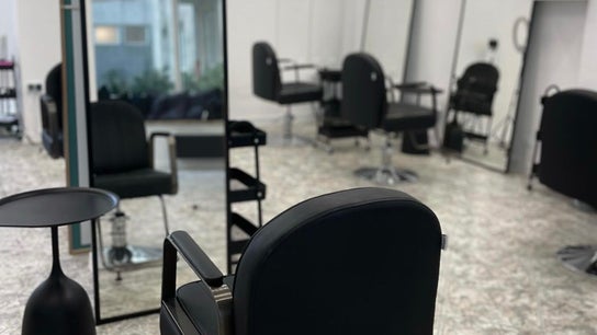 Lena’s Silk Studio