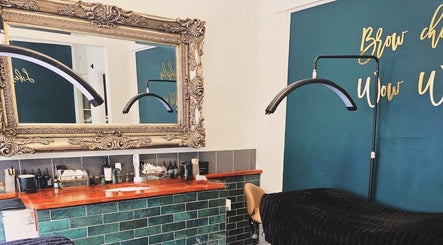 Whiplash Xpress - Mobile Lash and Brow Artistry, stylish setup at Cronulla, New South Wales, AU.