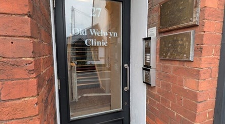 Entrance of Unique Skin Beauty & Aesthetics at Old Welwyn Clinic, Welwyn, England, GB.