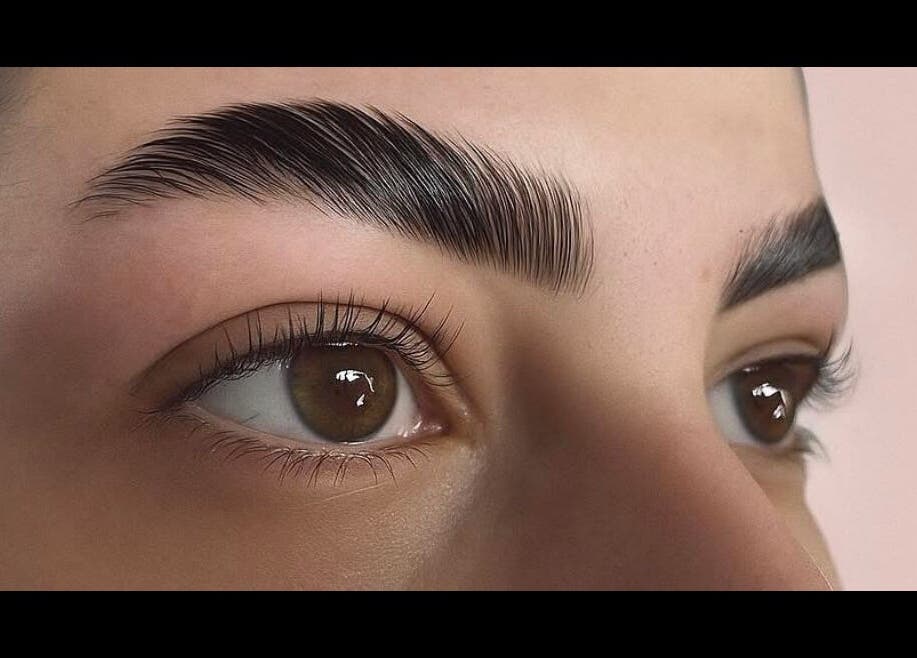 Perfectly shaped brows at LF Beautyy in Dundonald, Northern Ireland, GB, showcasing expert beauty care.