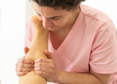 Terapia de massagem em Daniela Massagista - Torres Novas, Santarém, PT, proporcionando bem-estar.