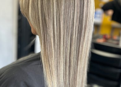 Sleek blonde highlights at EmmaJane Hairdressing, Alexandria, Scotland, GB salon.
