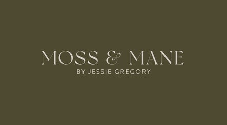 Elegant logo of Moss & Mane by Jessie Gregory in Stourbridge, England, GB on a dark background.